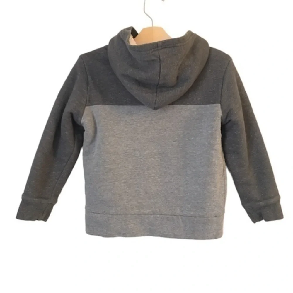 Old Navy Sherpa Hoodie Size S(6-7) Grey Color